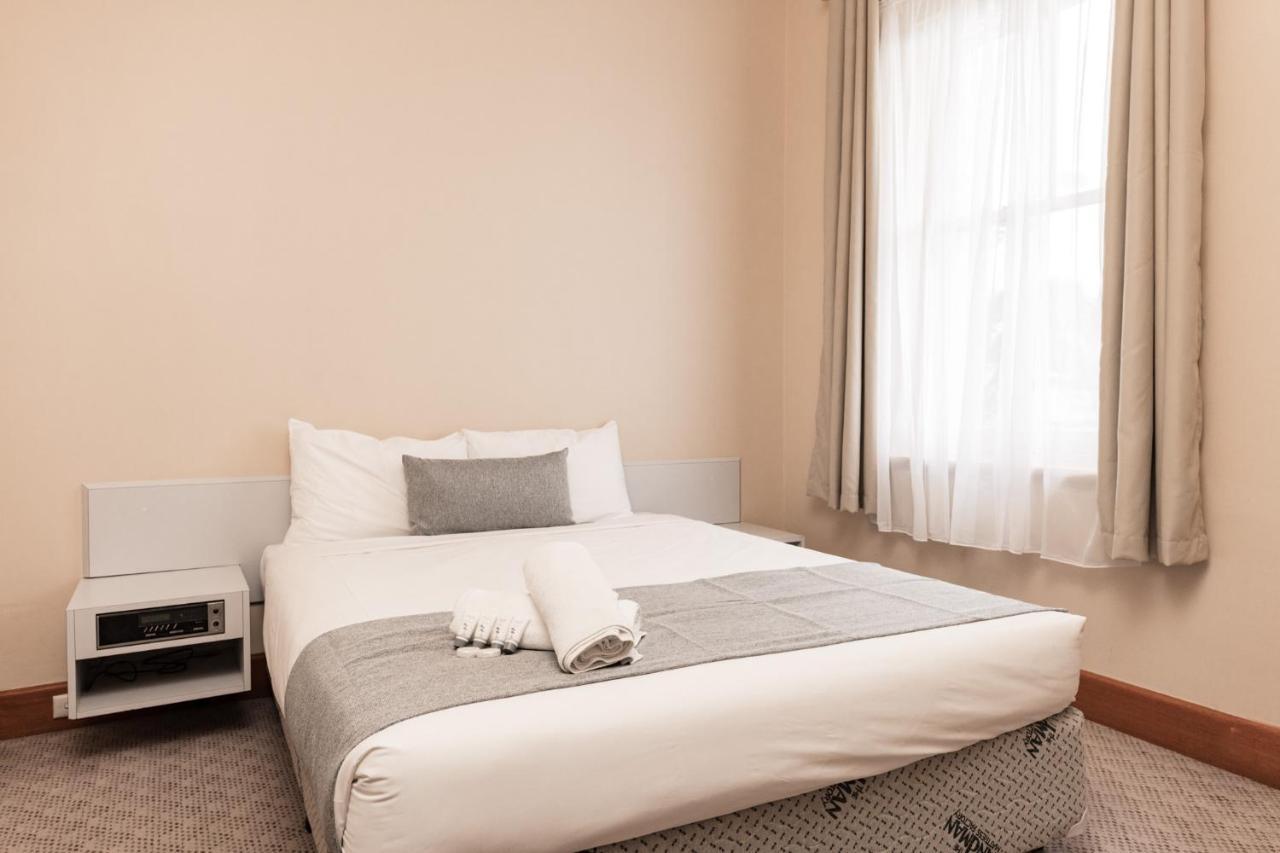Barwon Heads Hotel Bagian luar foto